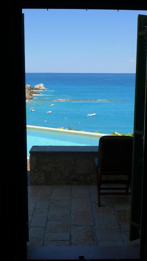Caltabania Suites Agios Nikitas Exterior photo