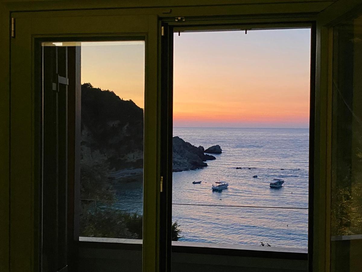 Caltabania Suites Agios Nikitas Exterior photo